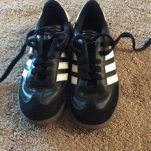 Adidas Sambas indoor soccer shoes